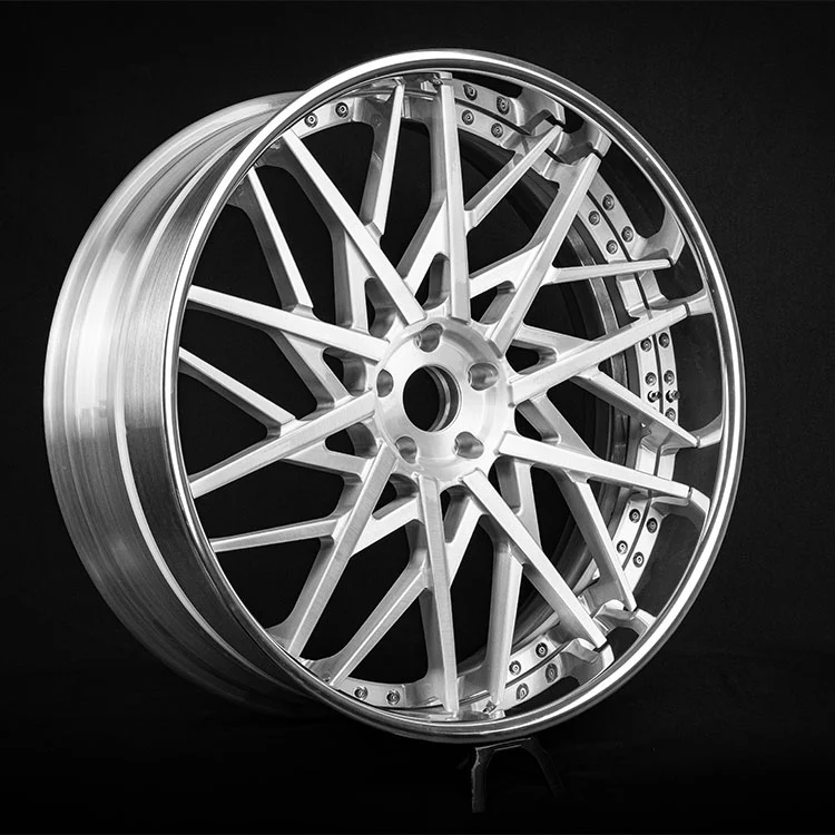 거울 광택 립이 있는 3피스 단조 휠